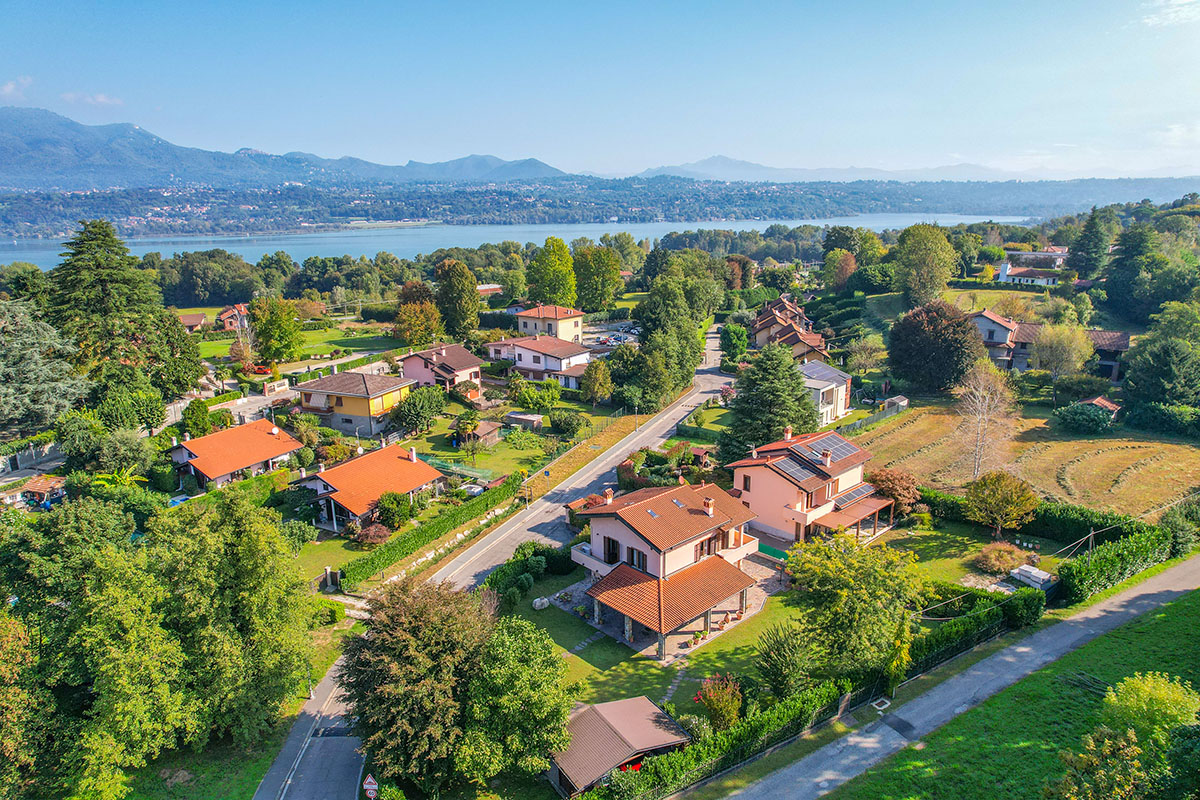 Garden aerial
